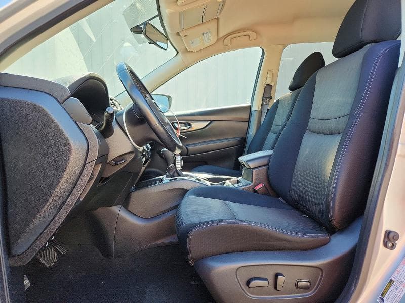2017 NISSAN ROGUE SV 7
