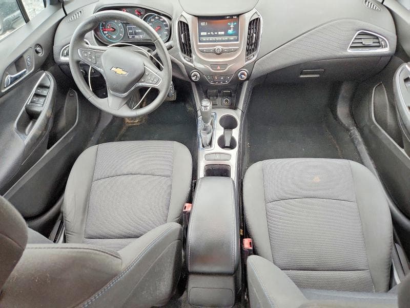 2017 CHEVROLET CRUZE LT 8