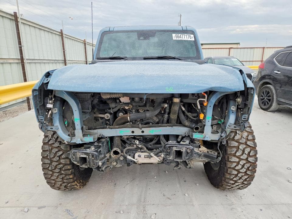 2023 FORD BRONCO BASE 5