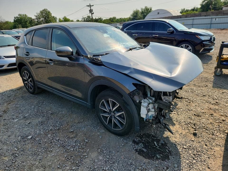 2018 MAZDA CX-5 TOURING 4