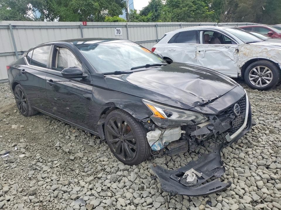 2019 NISSAN ALTIMA SR 4
