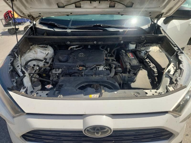 2019 TOYOTA RAV4 LE 12