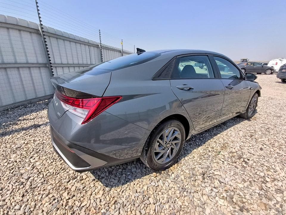 2026 HYUNDAI ELANTRA HYBRID BLUE 3