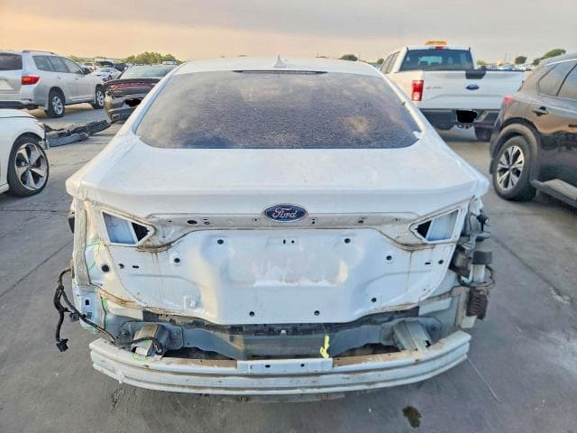 2019 FORD FUSION SE 6