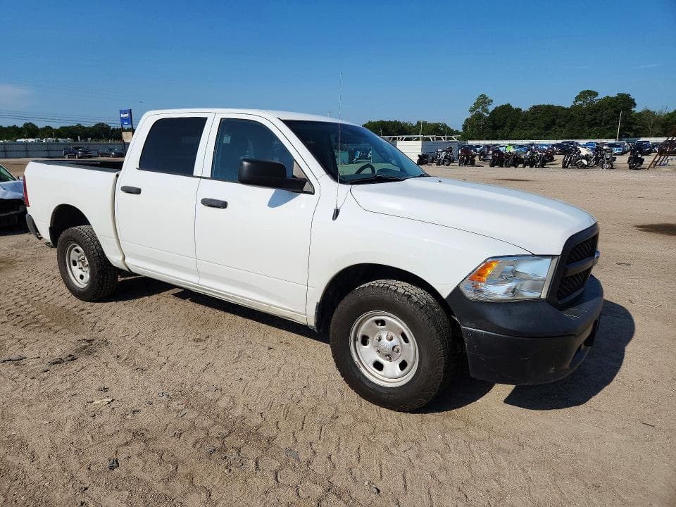 2019 RAM 1500 CLASSIC TRADESMAN 4