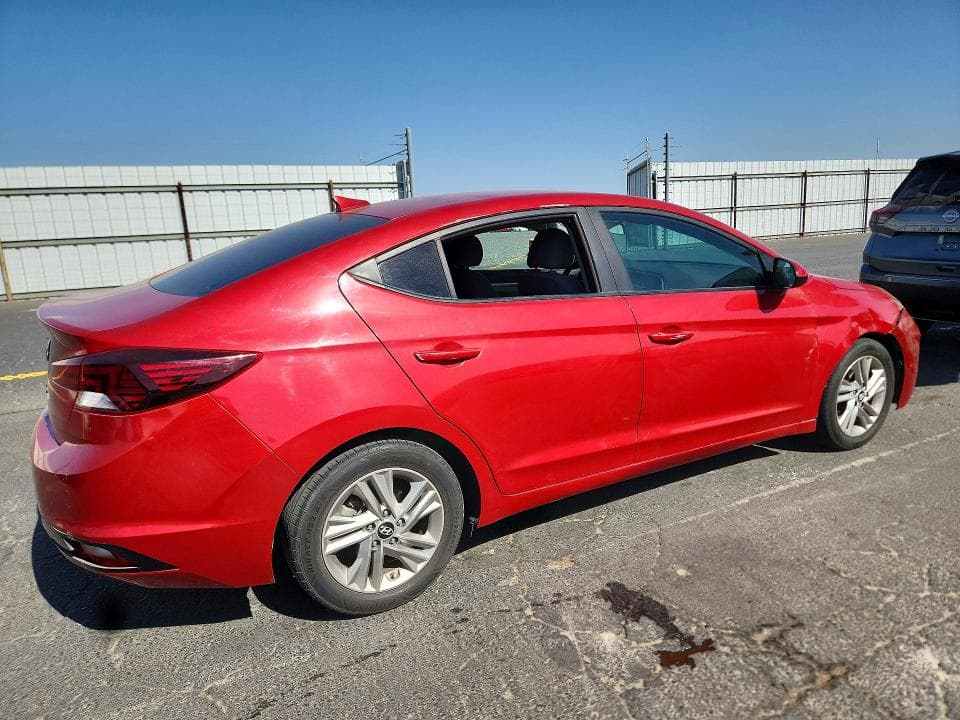 2019 HYUNDAI ELANTRA SEL 3