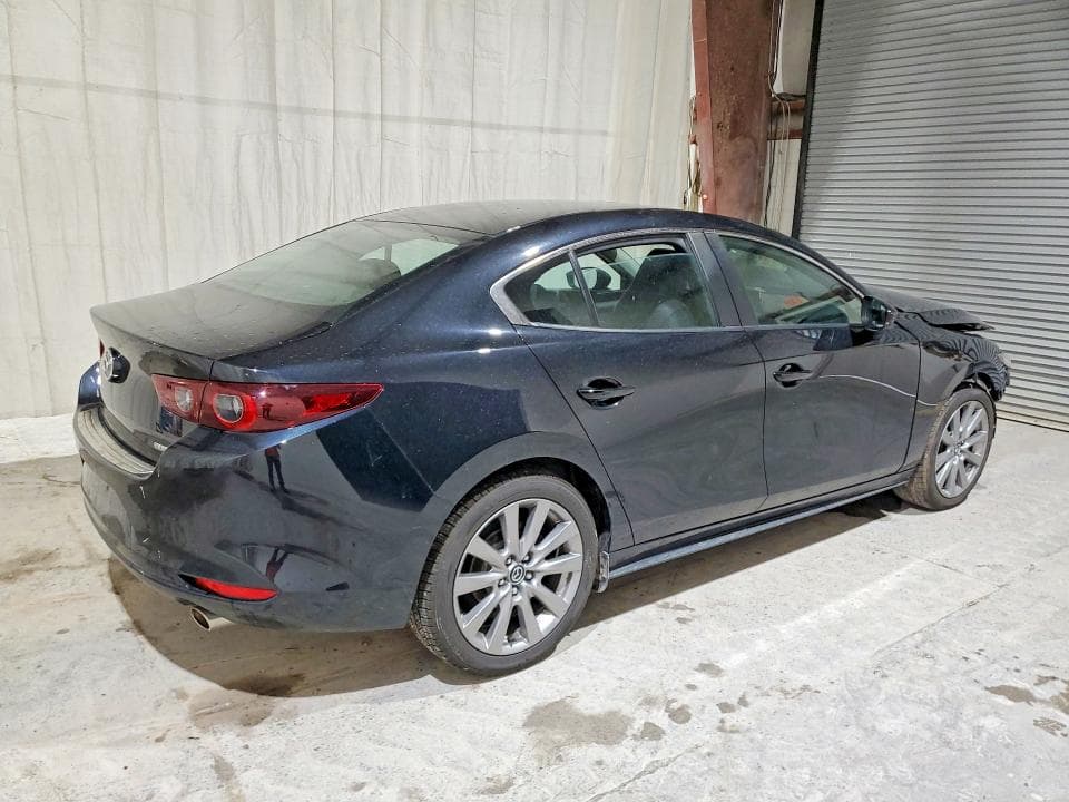 2022 MAZDA 3 PREFERRED 3