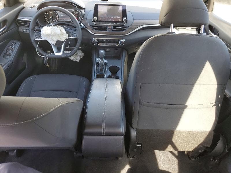 2025 NISSAN ALTIMA SV 8