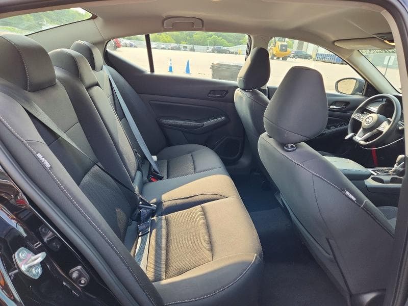 2025 NISSAN ALTIMA SV 10