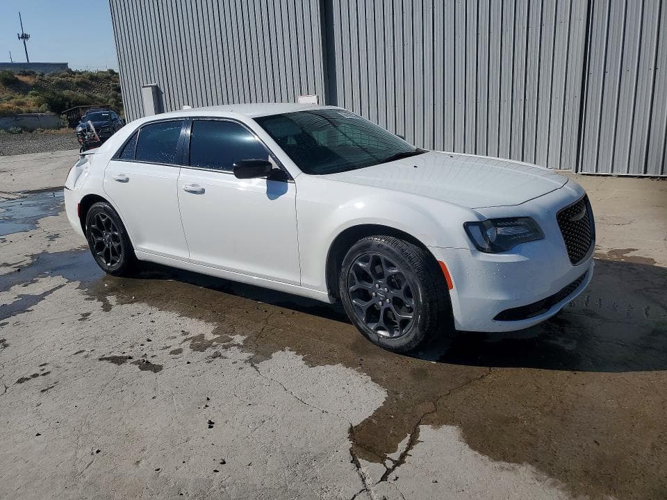 2021 CHRYSLER 300 TOURING 4