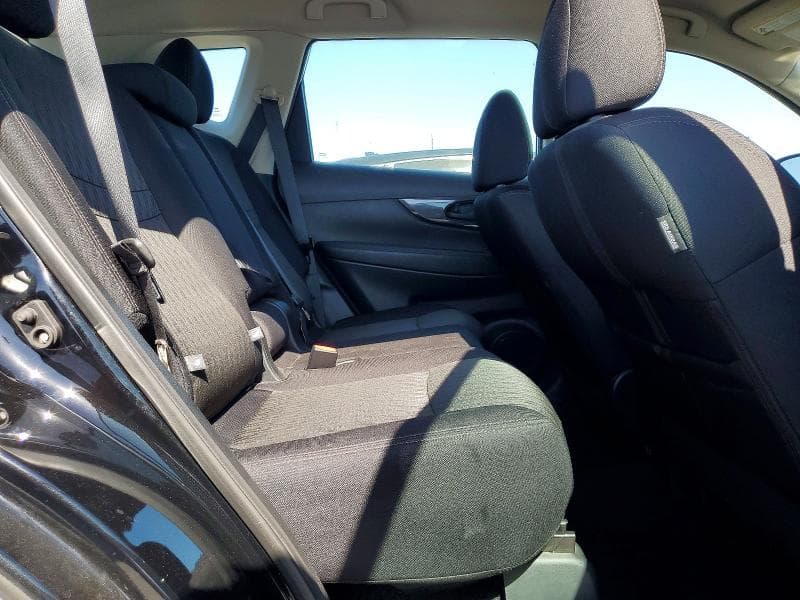 2019 NISSAN ROGUE S 10