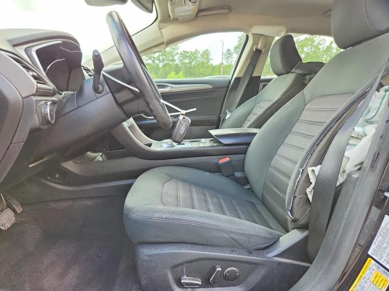 2020 FORD FUSION SE 7