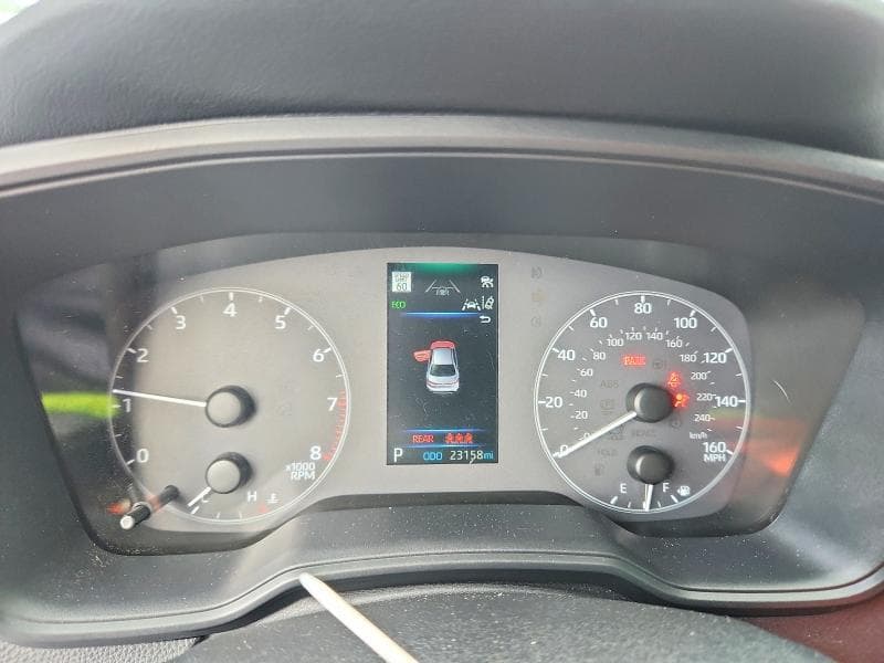 2025 TOYOTA COROLLA SE 9