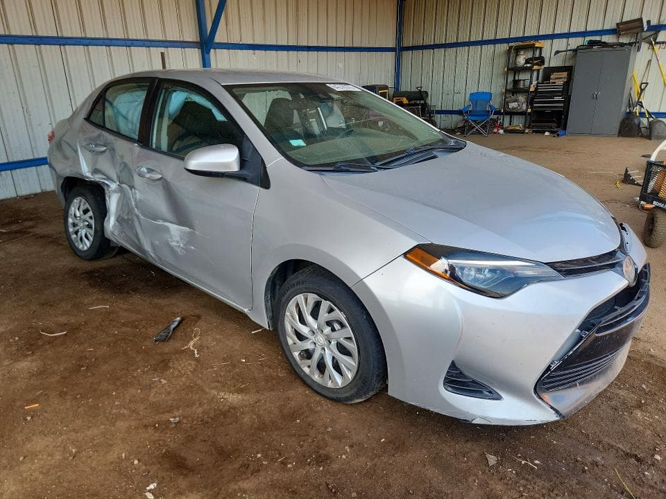 2018 TOYOTA COROLLA LE 4