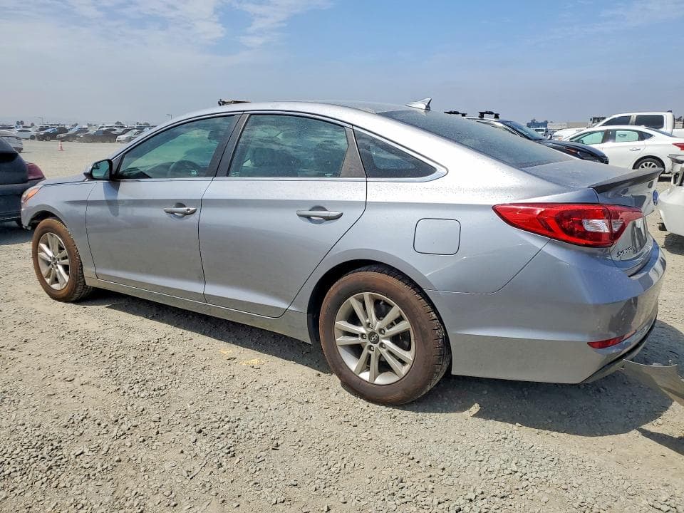2017 HYUNDAI SONATA SE 2