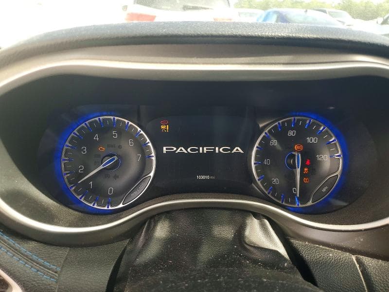 2021 CHRYSLER PACIFICA TOURING L 9