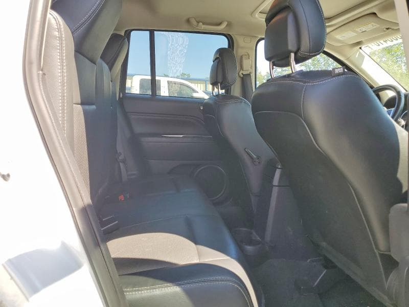 2017 JEEP COMPASS LATITUDE 11
