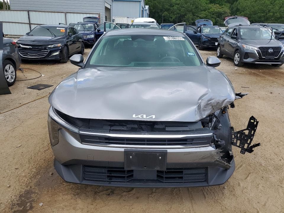 2025 KIA K4 LXS 5