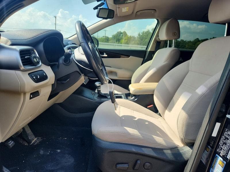 2019 KIA SORENTO LX 7