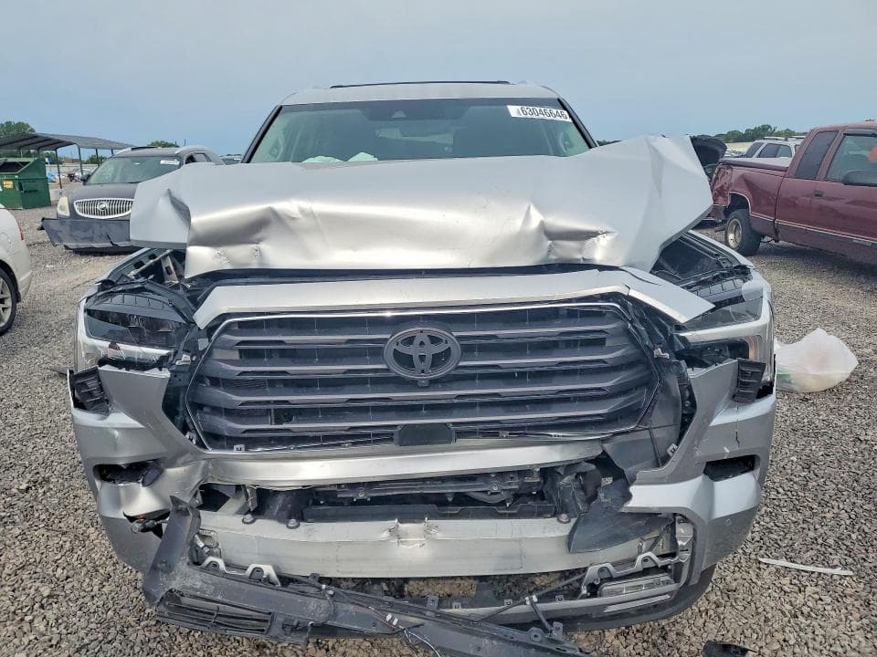 2024 TOYOTA SEQUOIA 5