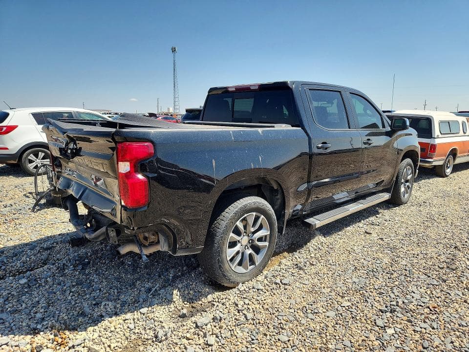 2021 CHEVROLET SILVERADO K1500 LT 3