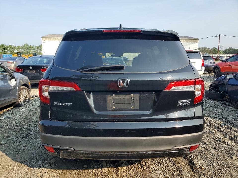 2022 HONDA PILOT SE 6