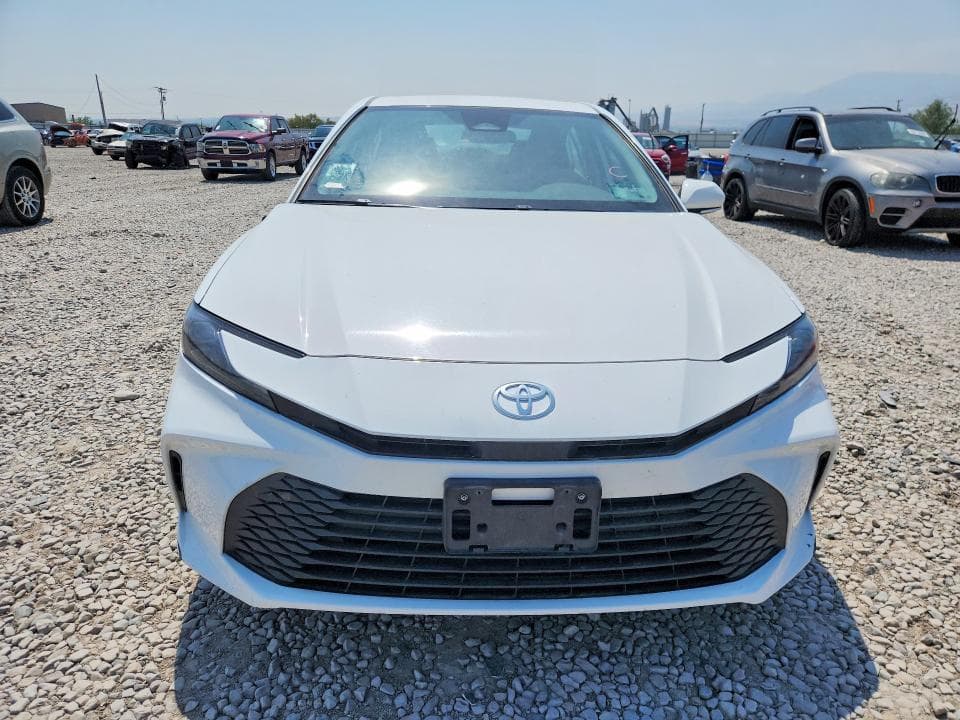 2025 TOYOTA CAMRY LE 5