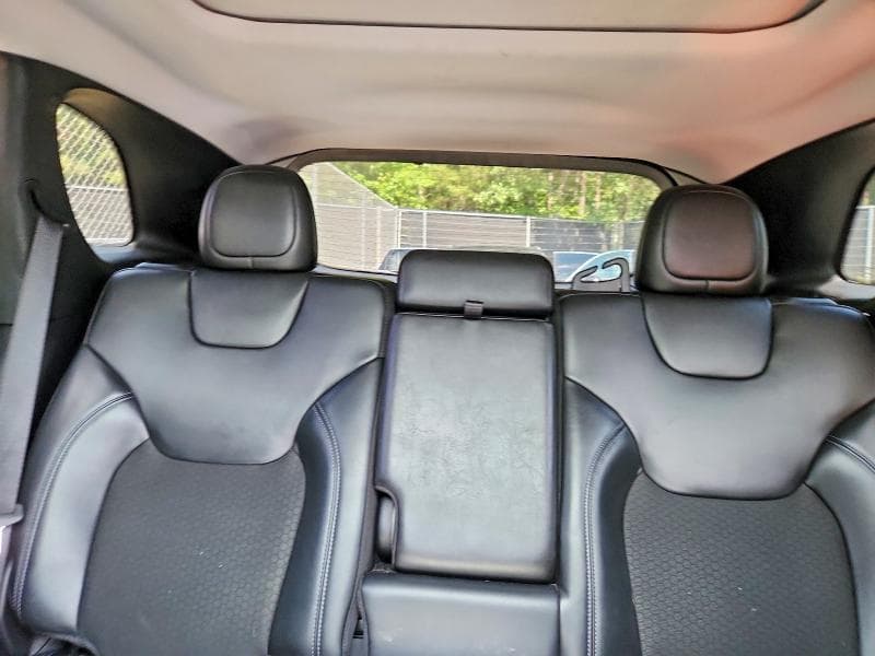 2020 JEEP CHEROKEE LATITUDE PLUS 10