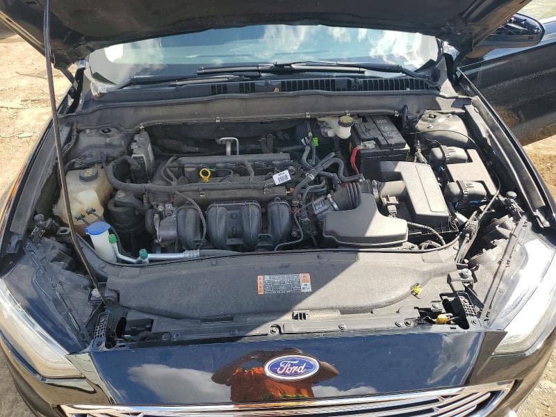 2017 FORD FUSION SE 11