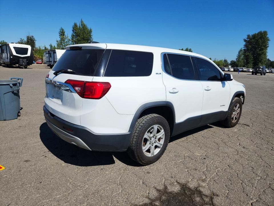 2017 GMC ACADIA SLE 3