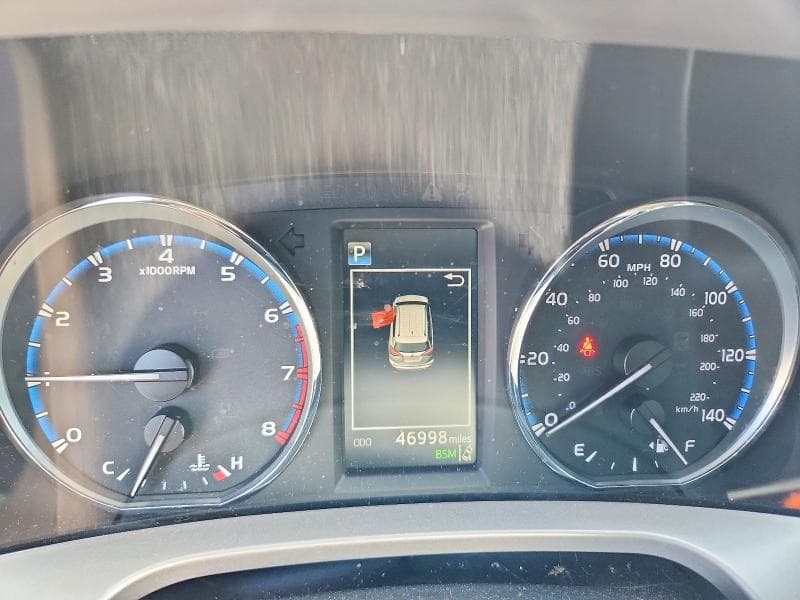 2017 TOYOTA RAV4 LIMITED 9