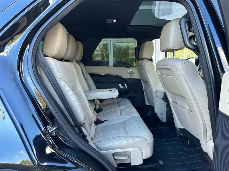 2019 LAND ROVER DISCOVERY SE 6