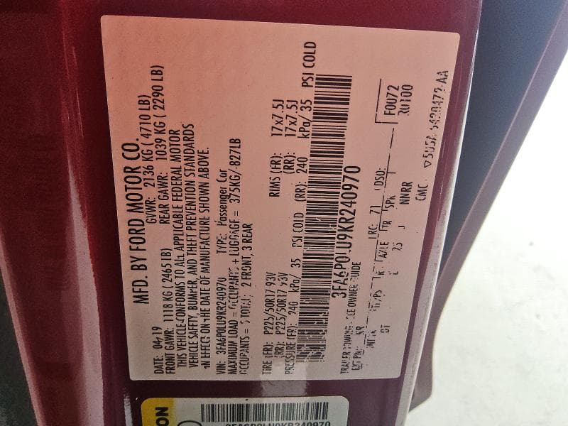 2019 FORD FUSION SE 12