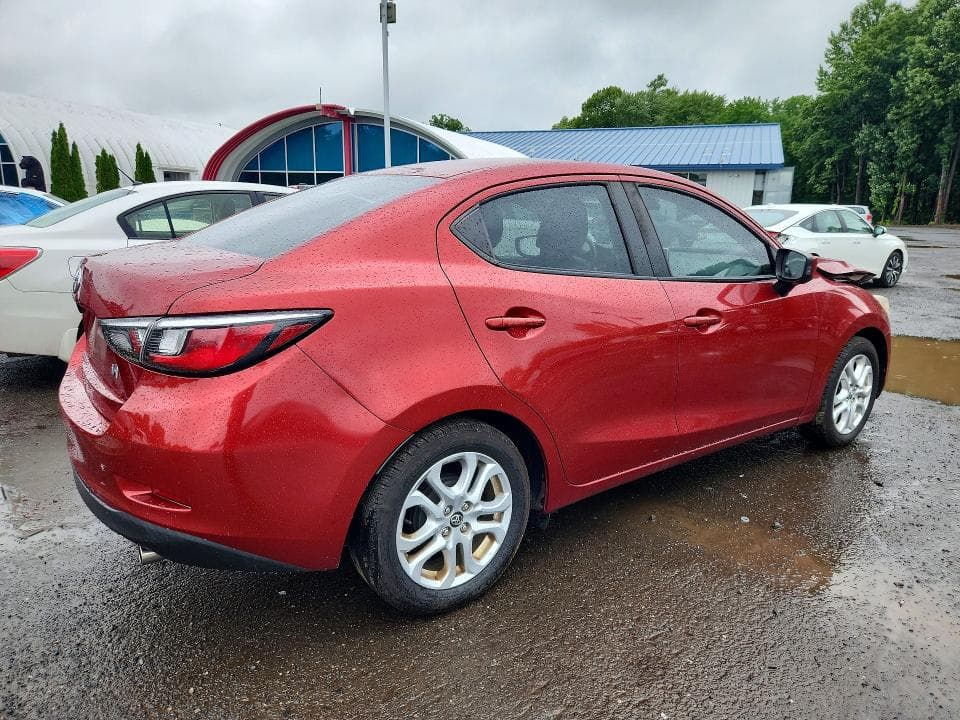 2017 TOYOTA YARIS IA BASE 3