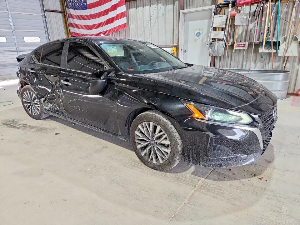 2024 NISSAN ALTIMA SV 4