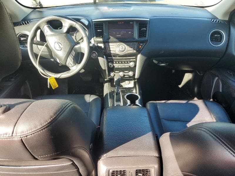 2017 NISSAN PATHFINDER SV 8