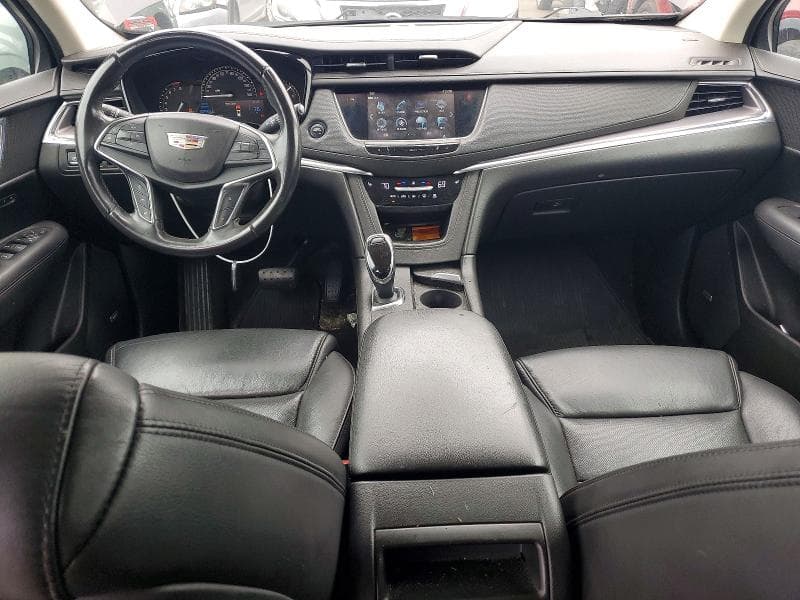2018 CADILLAC XT5 LUXURY 8