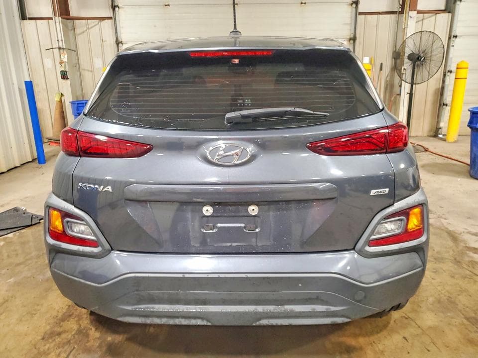 2021 HYUNDAI KONA SE 6
