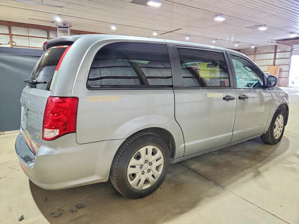 2019 DODGE GRAND CARAVAN SE 3