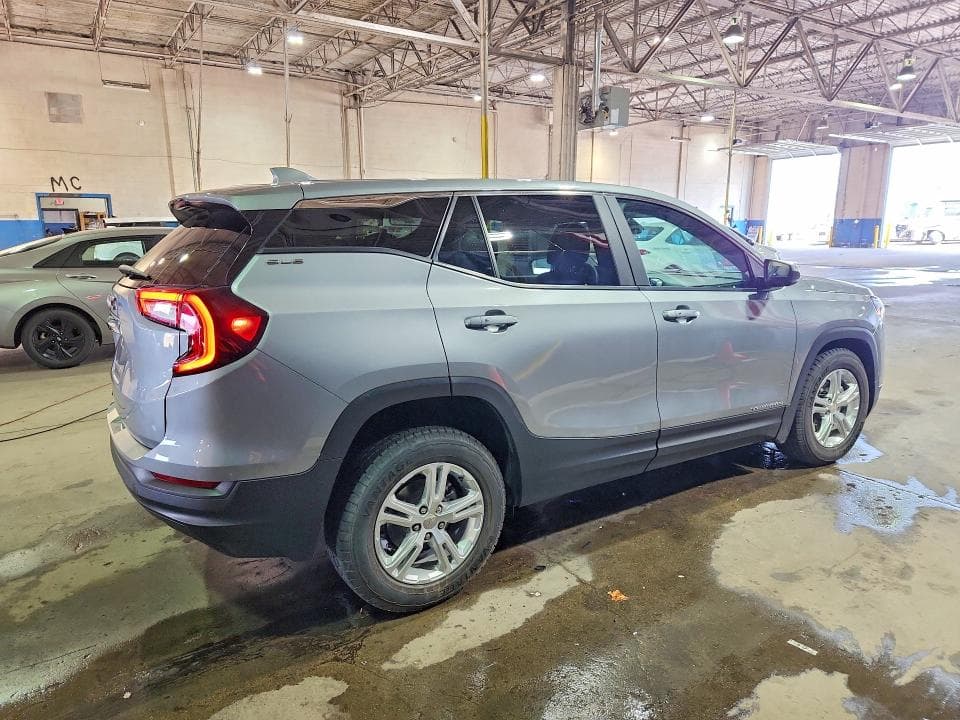 2024 GMC TERRAIN SLE 3