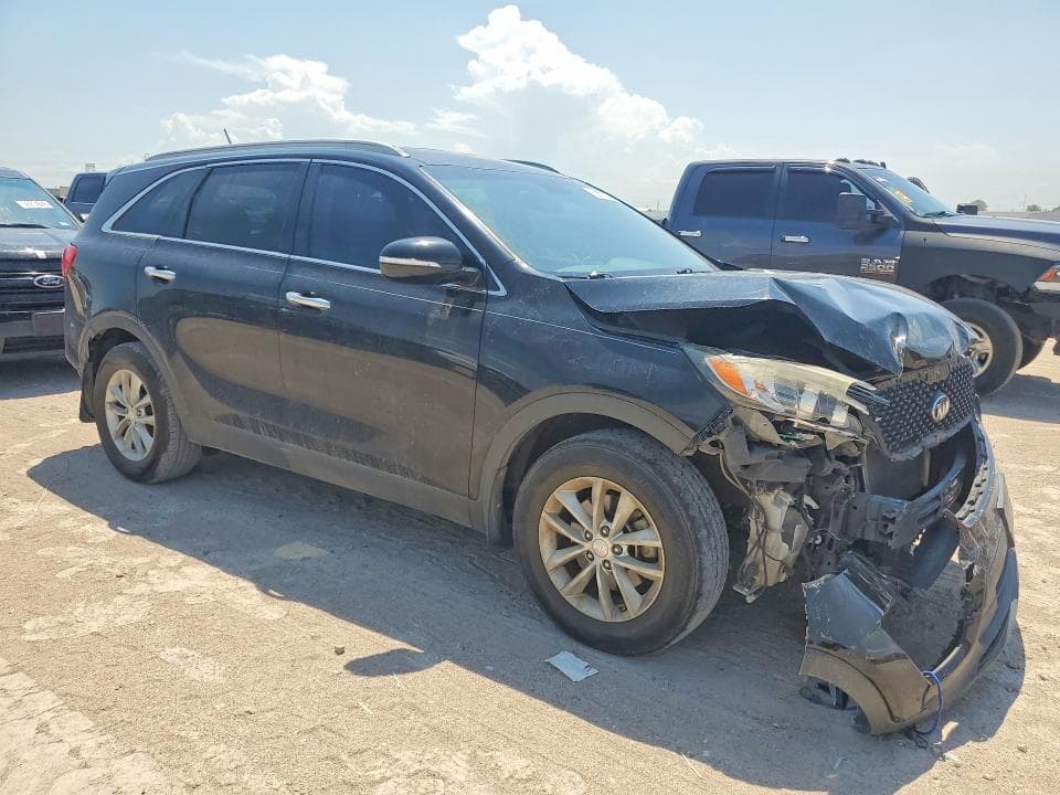 2017 KIA SORENTO LX 4