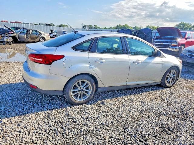 2018 FORD FOCUS SE 3