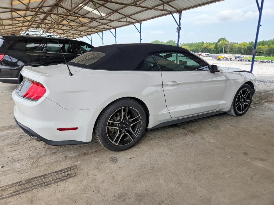 2020 FORD MUSTANG 3