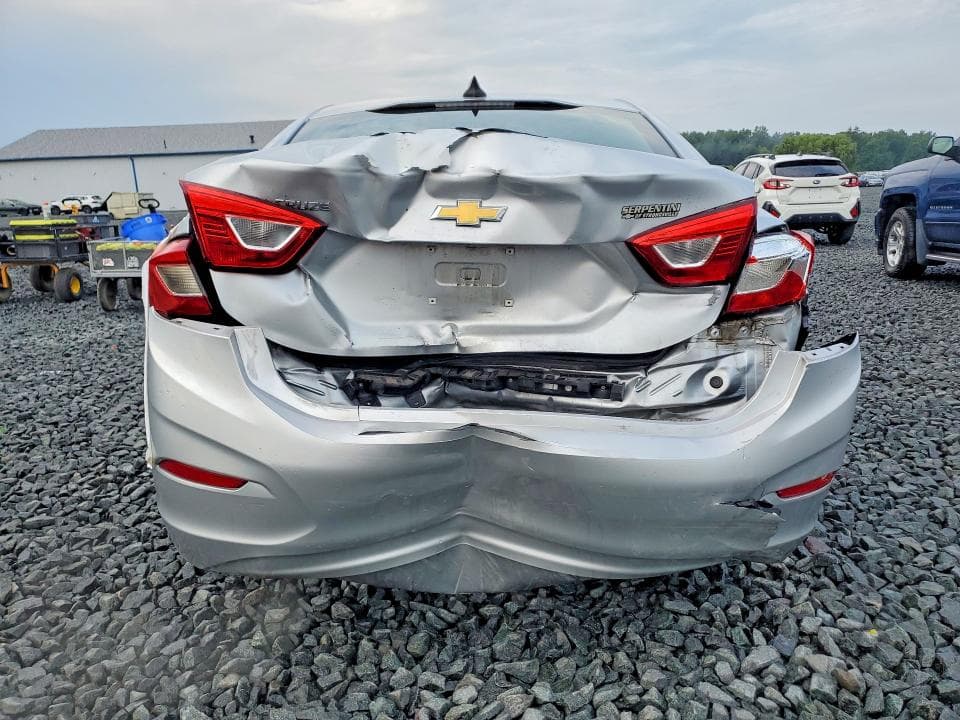 2018 CHEVROLET CRUZE LS 6