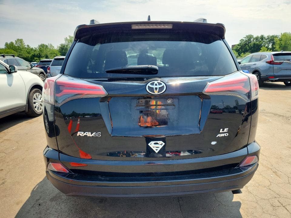2018 TOYOTA RAV4 LE 6
