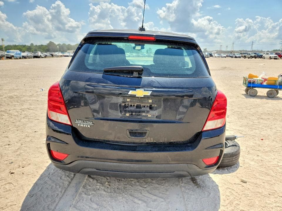 2018 CHEVROLET TRAX LS 6