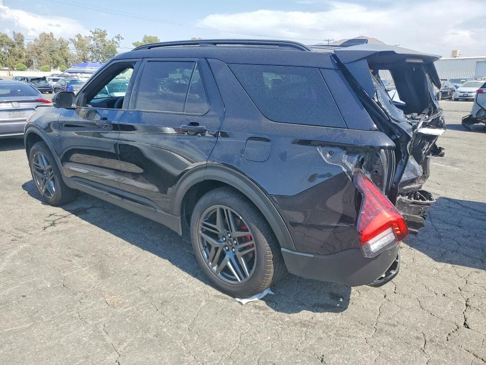 2026 FORD EXPLORER ST-LINE 2