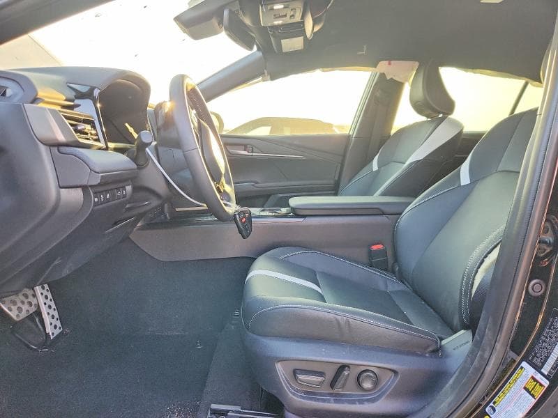 2026 TOYOTA CAMRY SE 7