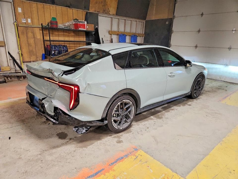 2026 KIA K4 GT LINE 3