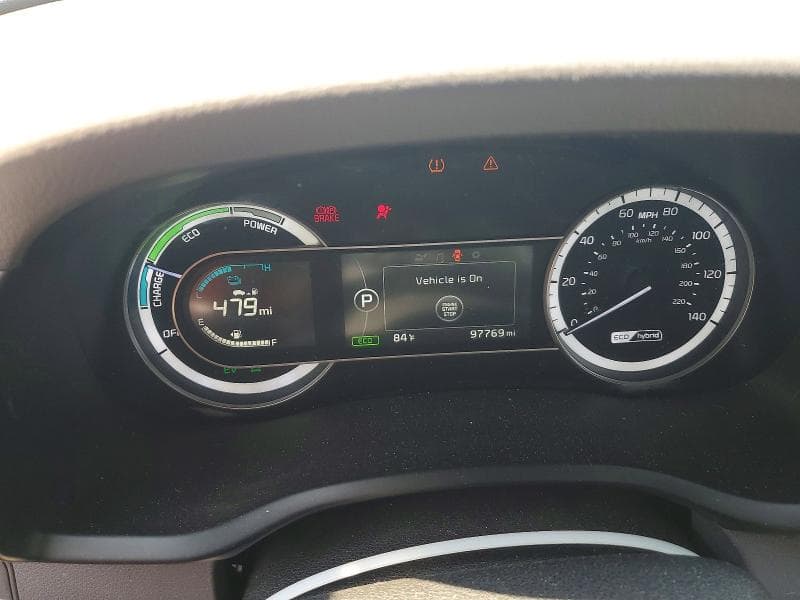 2017 KIA NIRO LX 9